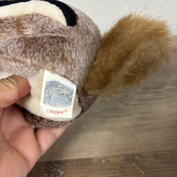 Ty Beanie Baby Chipper the Chipmunk  Stuffed Toy April 21 1999 - Picture 8 of 8